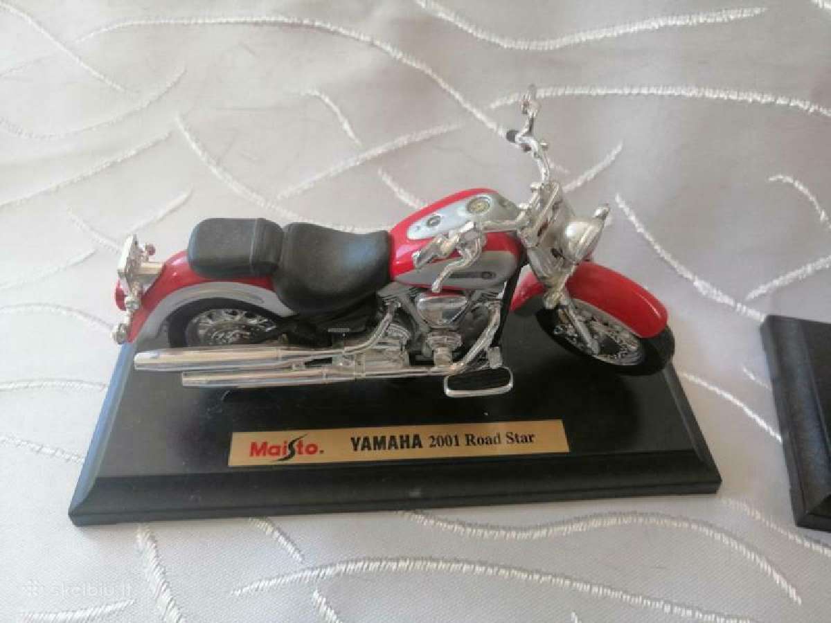 Motociklų modeliai modeliukai 1:18 Honda Suzuki - nuotraukos Nr. 2