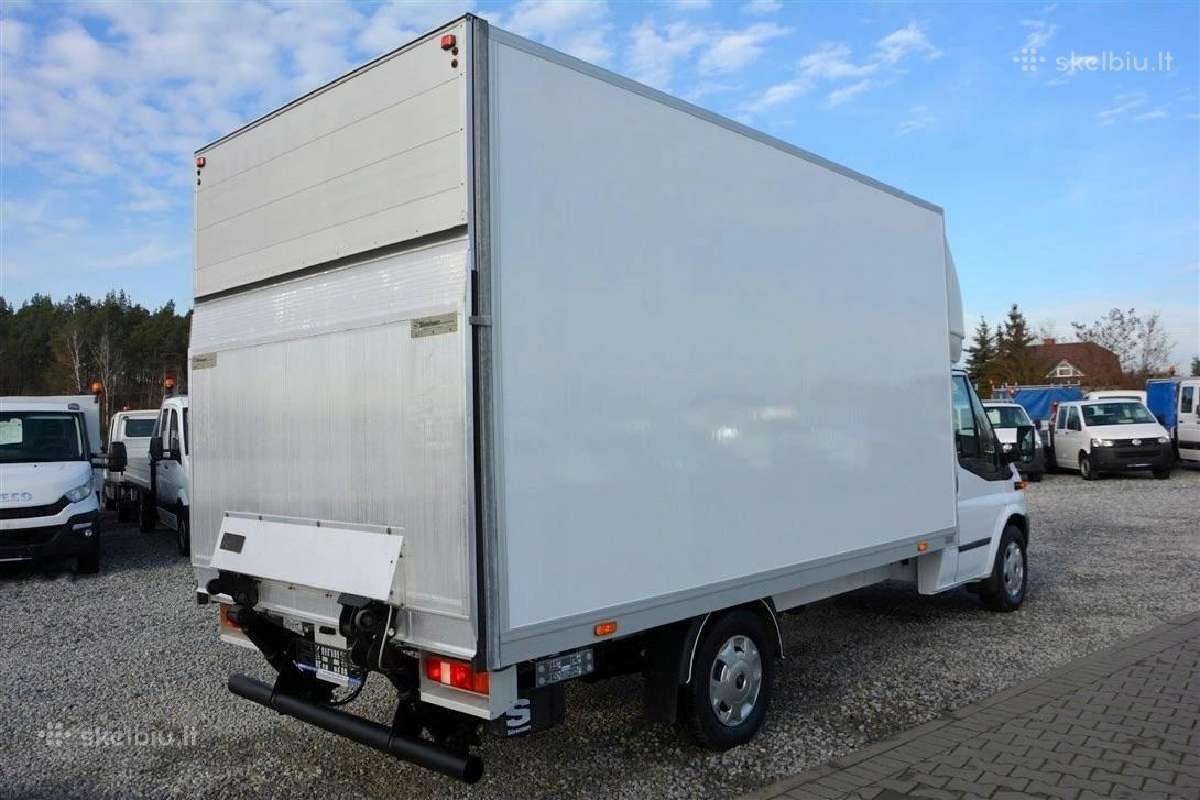 Mikroautobuso su liftu nuoma