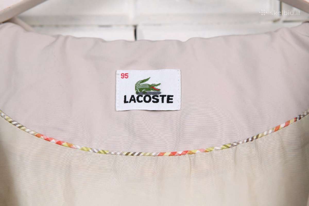 Moteriška Lacoste striukė su kapišonu ir kailiu - nuotraukos Nr. 8