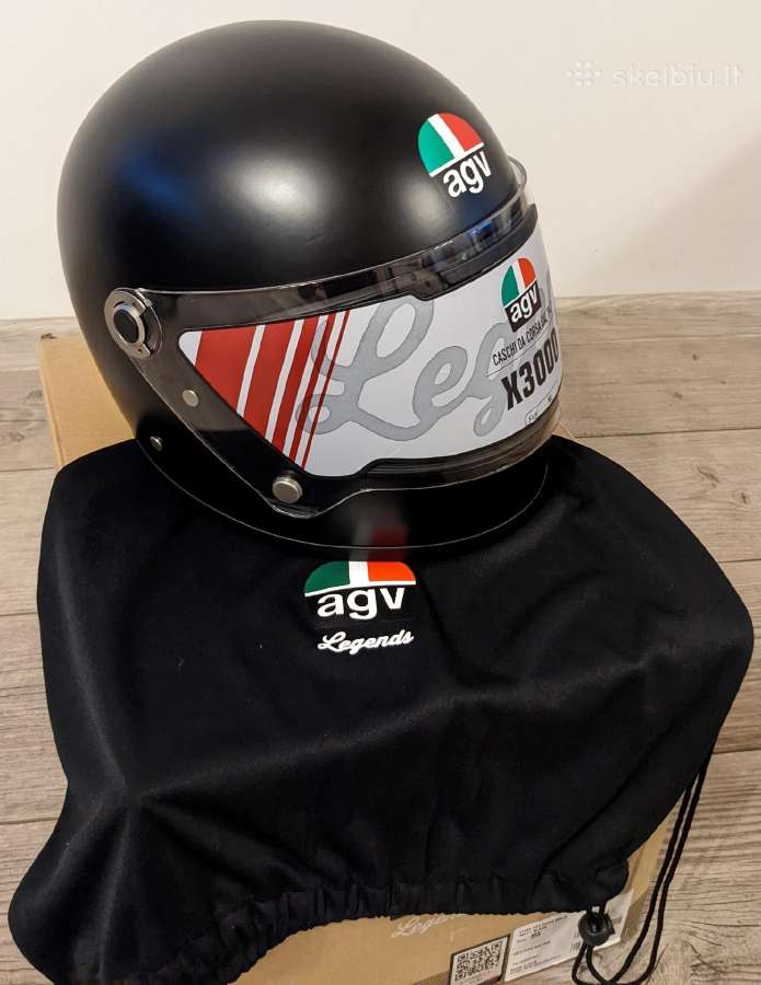 Naujas, retro stiliaus šalmas, Agv X3000