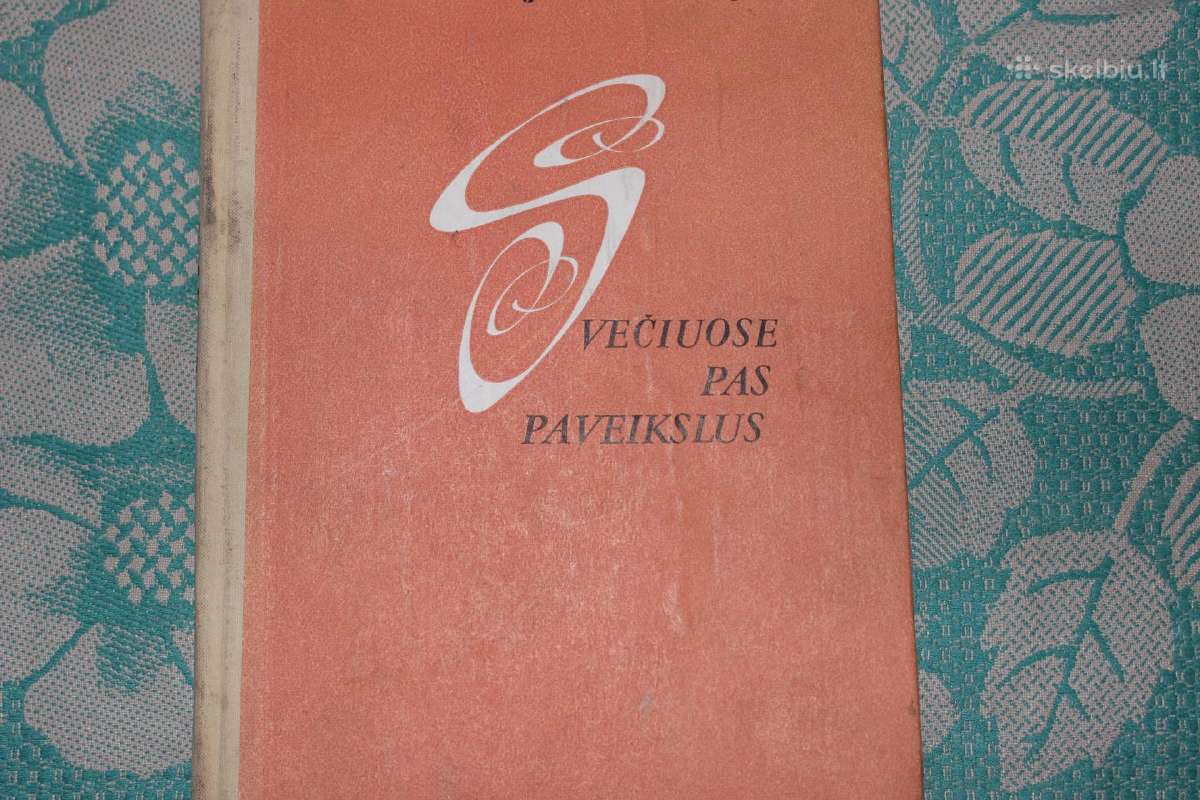 Svečiuose pas paveikslus. Menas. Kultūra.