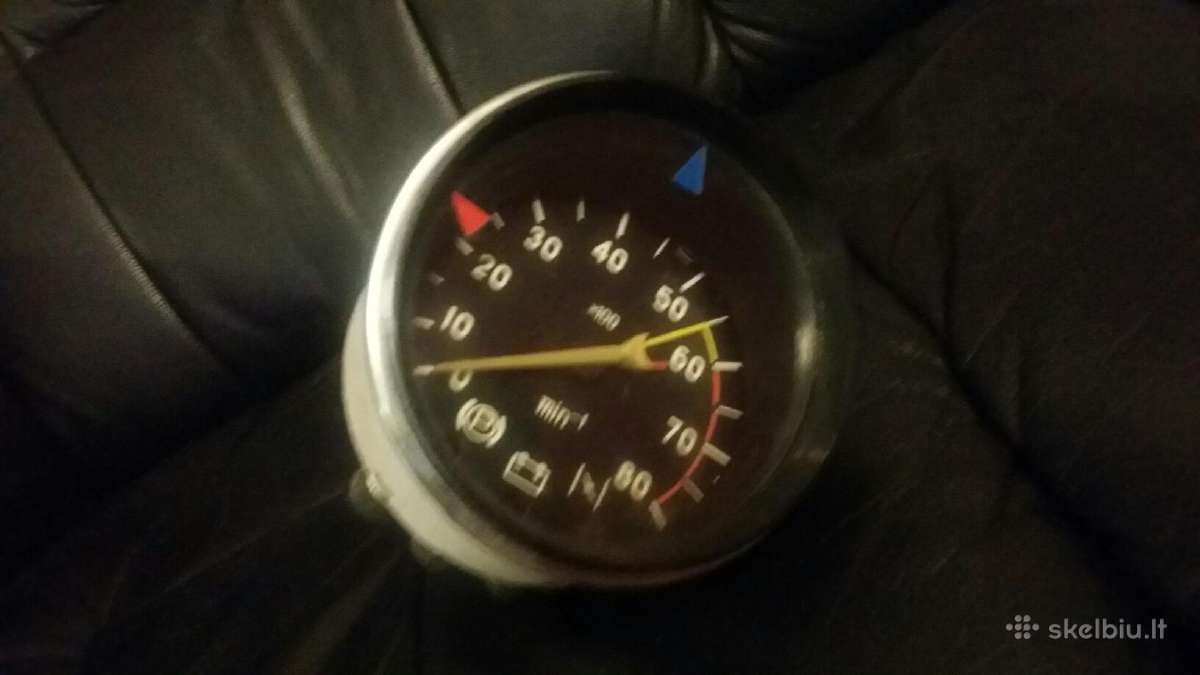 Volgos,pobiedos ir moto dalys - nuotraukos Nr. 27