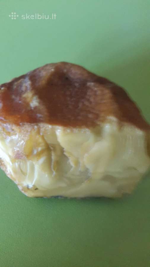 Gintaro gabaliukas.matinis -peizažas 52 gr.