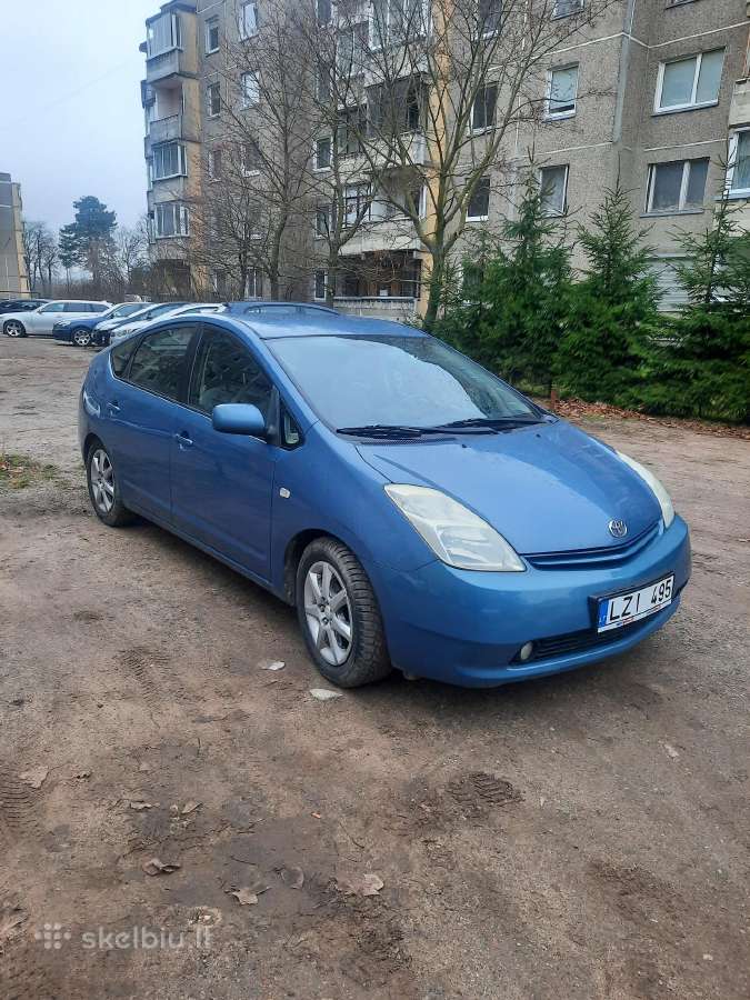 Toyota Prijus ,plius nuoma - nuotraukos Nr. 7