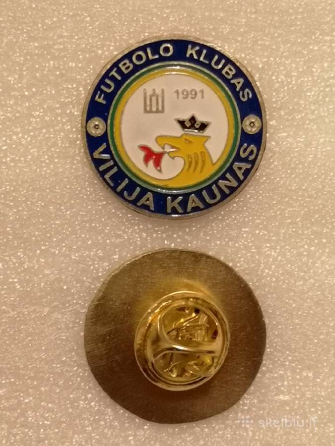 Futbolo klubo ženkliukai - nuotraukos Nr. 2