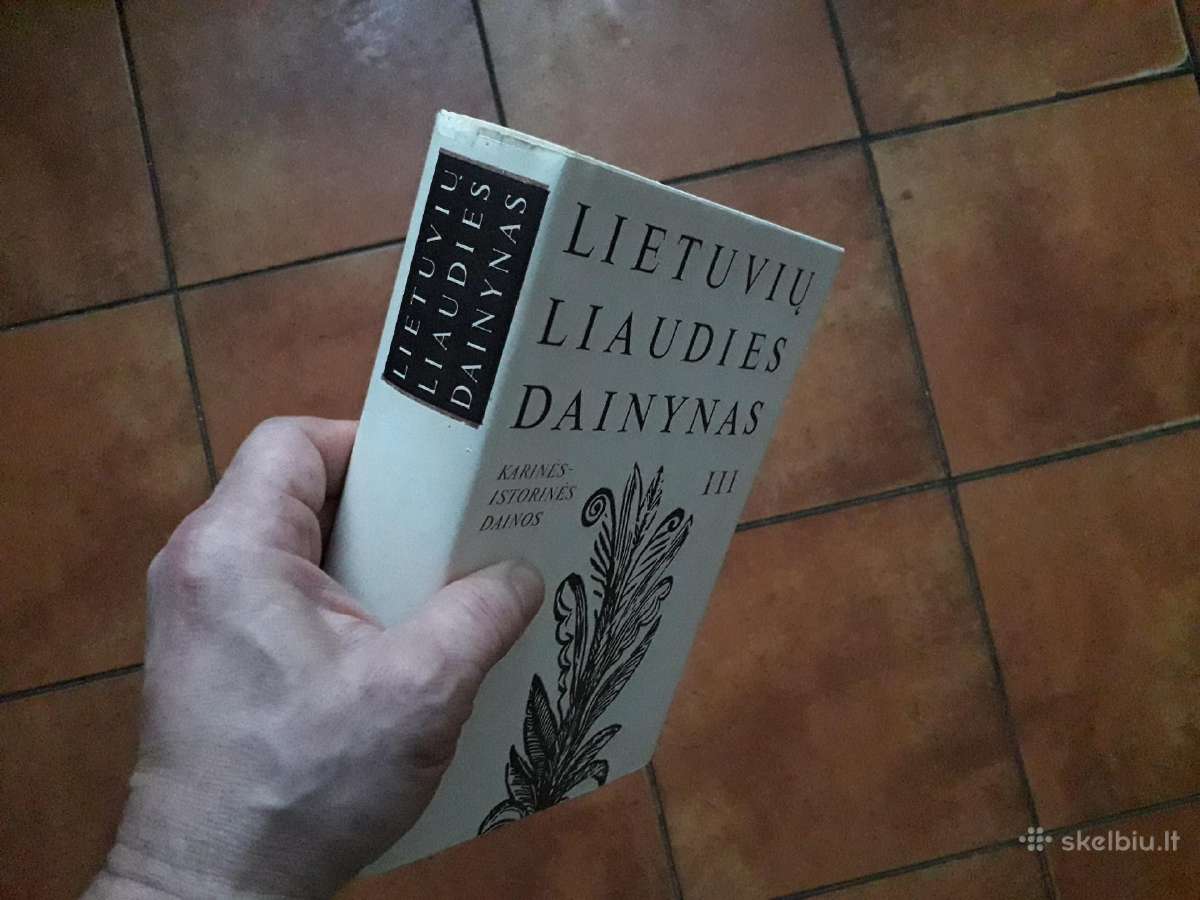 "karinės-istorinės dainos" 1 tomas 1985 metai