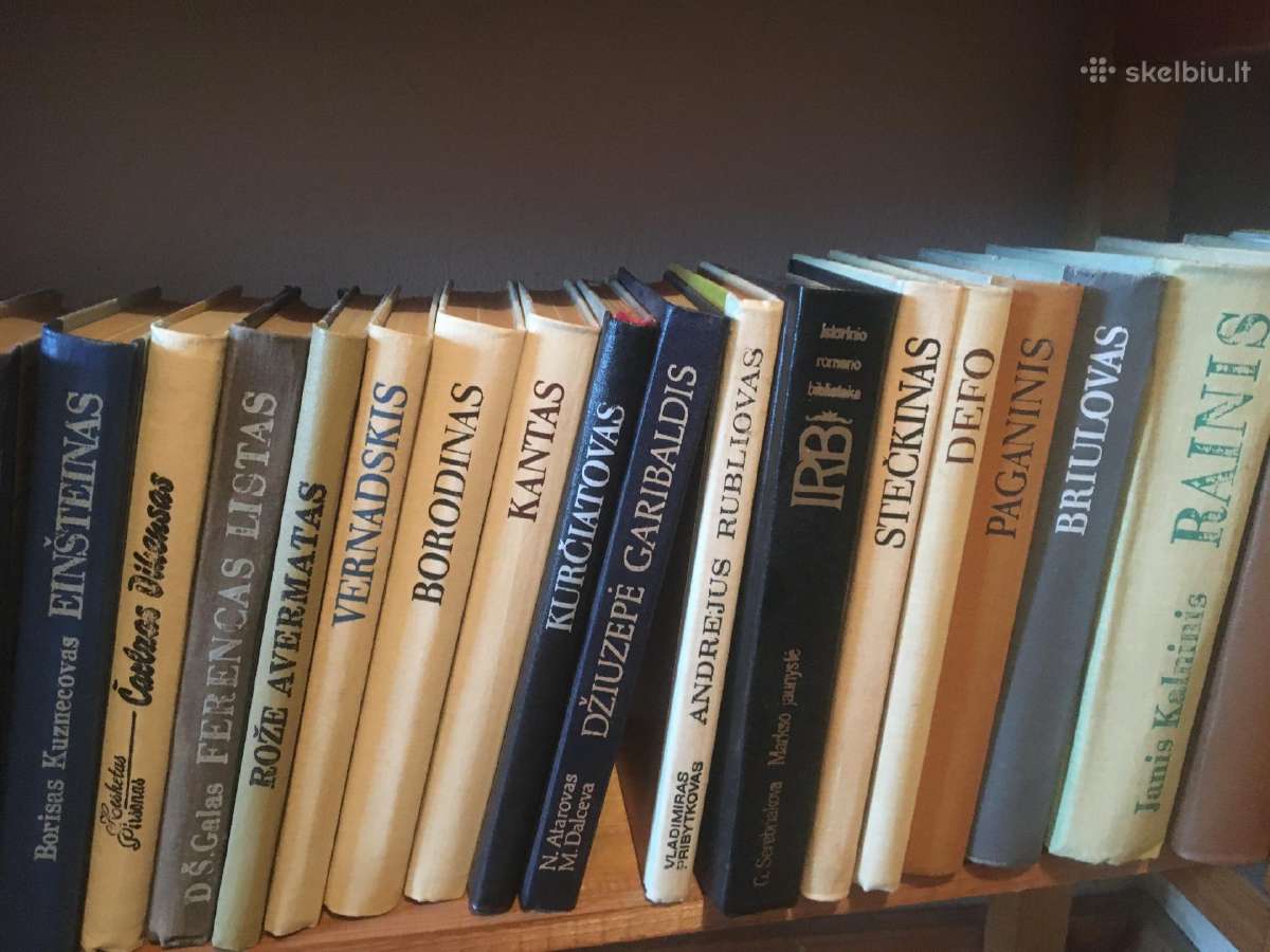 Biografijos, knygos "Siluetai"
