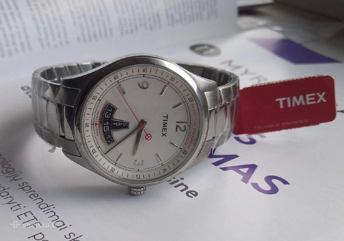 Naujas Timex su perpetual calendar funkcija - Skelbiu.lt