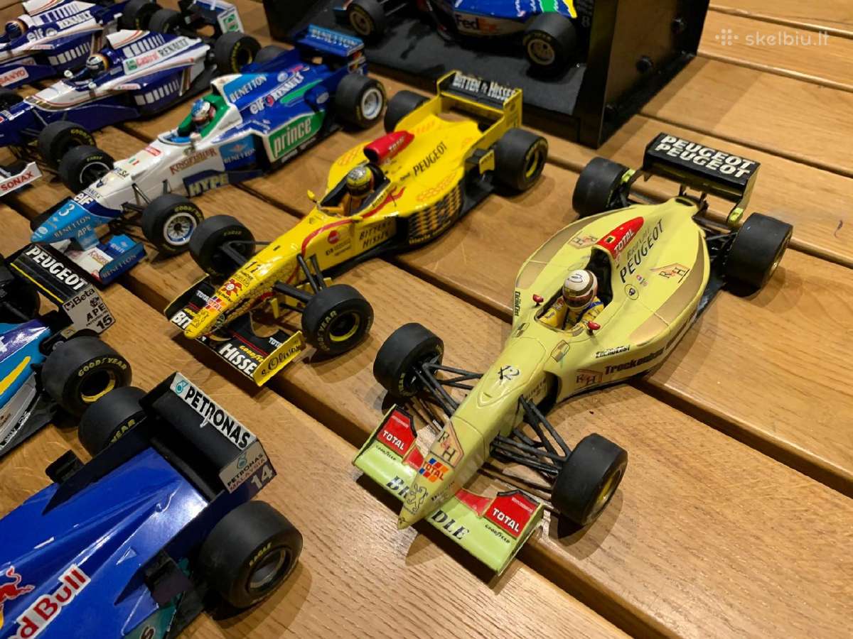 F-1 Formulių modeliai Minichamps 1:18 Mclaren - nuotraukos Nr. 2