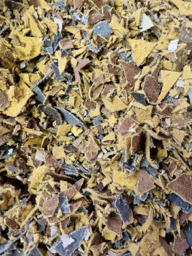Smulkinta tekstile žirgynams(maniežams) - nuotraukos Nr. 3