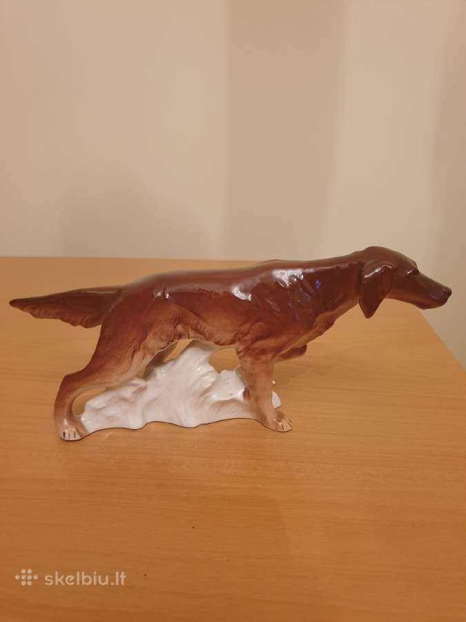 Statulėlė šuo kolekcinė.