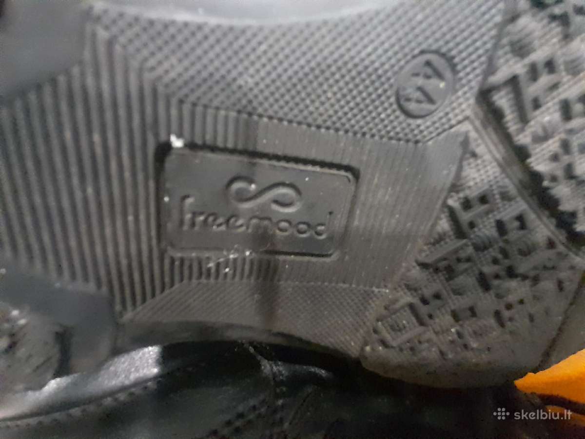 Vera pelle 44d. ir nike 44,5-45 d. - nuotraukos Nr. 13