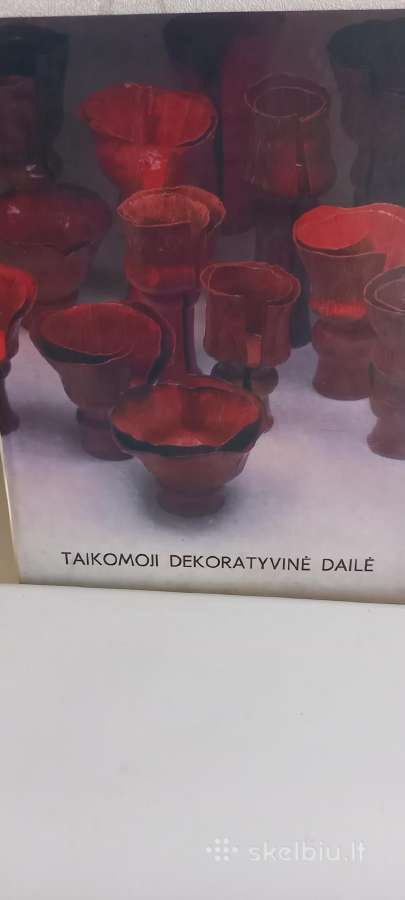 Knyga "Taikomoji Dekoratyvinė Dailė"