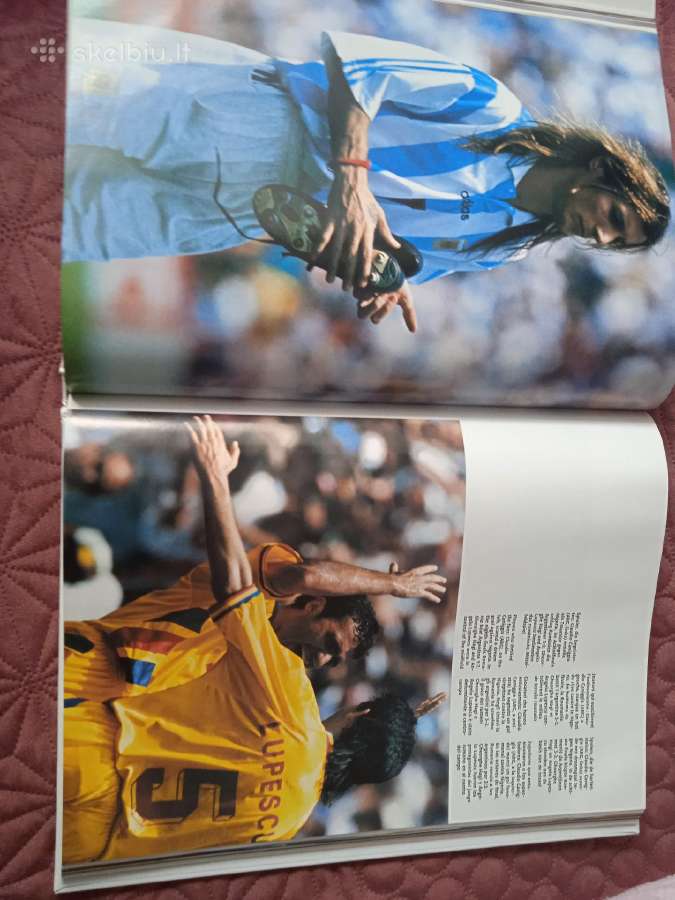 JAV kniga apie futbolo 1994 m - nuotraukos Nr. 7