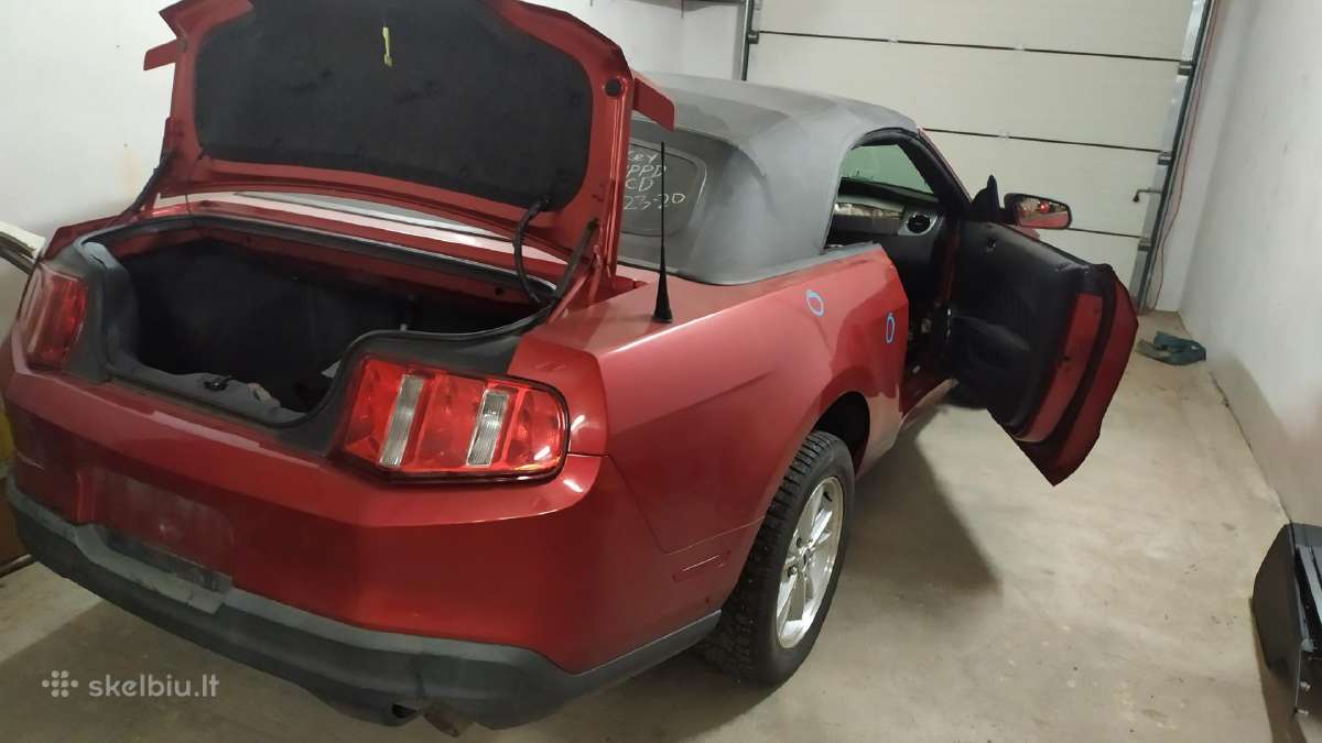 Ford Mustang V 4.0 Cabrio Dalimis 2010m