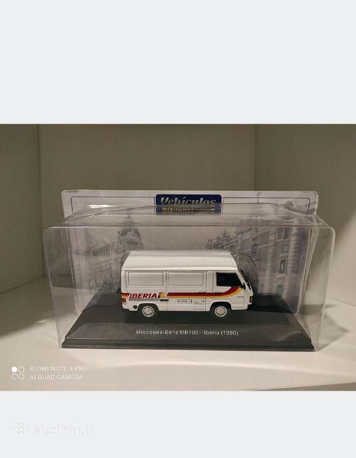 Mercedes-benz Mb100