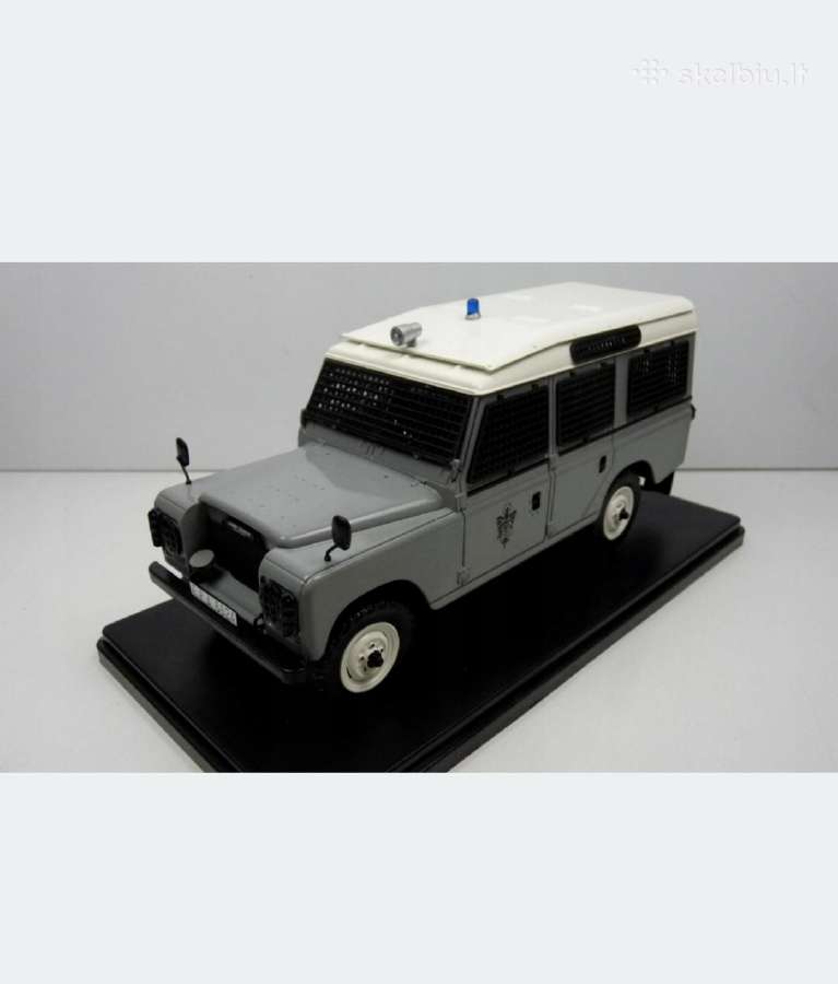 Land Rover Santana