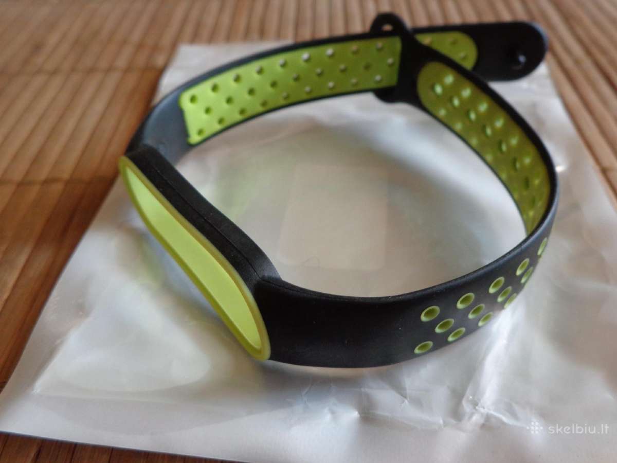 Xiaomi Mi Band 5