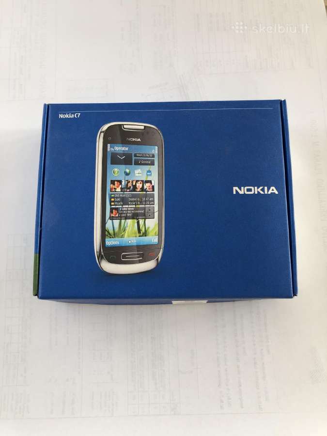 Nokia C7