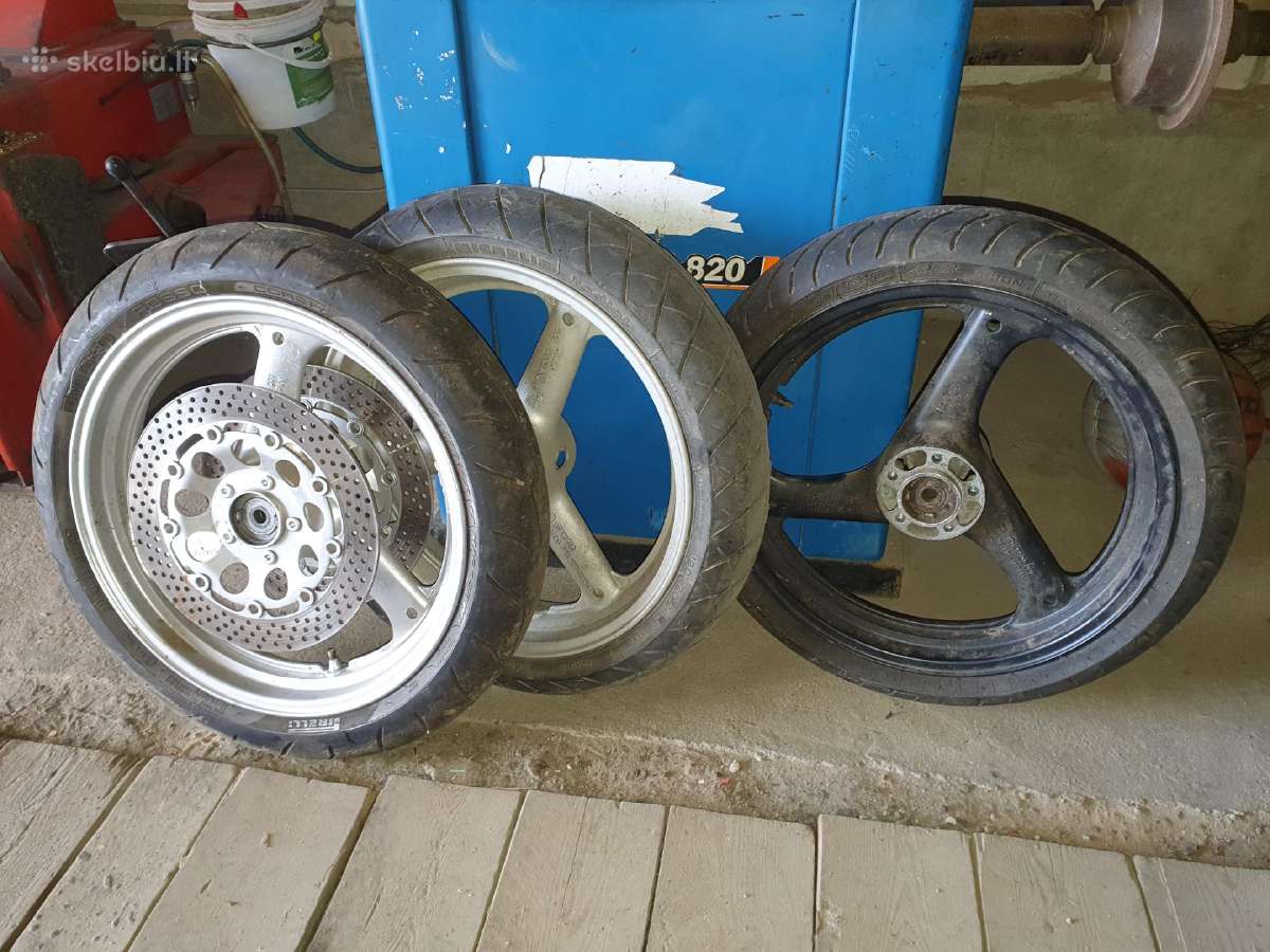 Suzuki Gsxr, Katana dalimis - nuotraukos Nr. 10