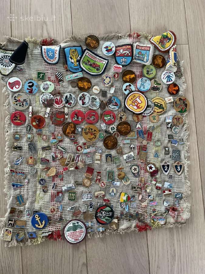 Parduodu zenkliuku kolekcija, medaliai, ordinai