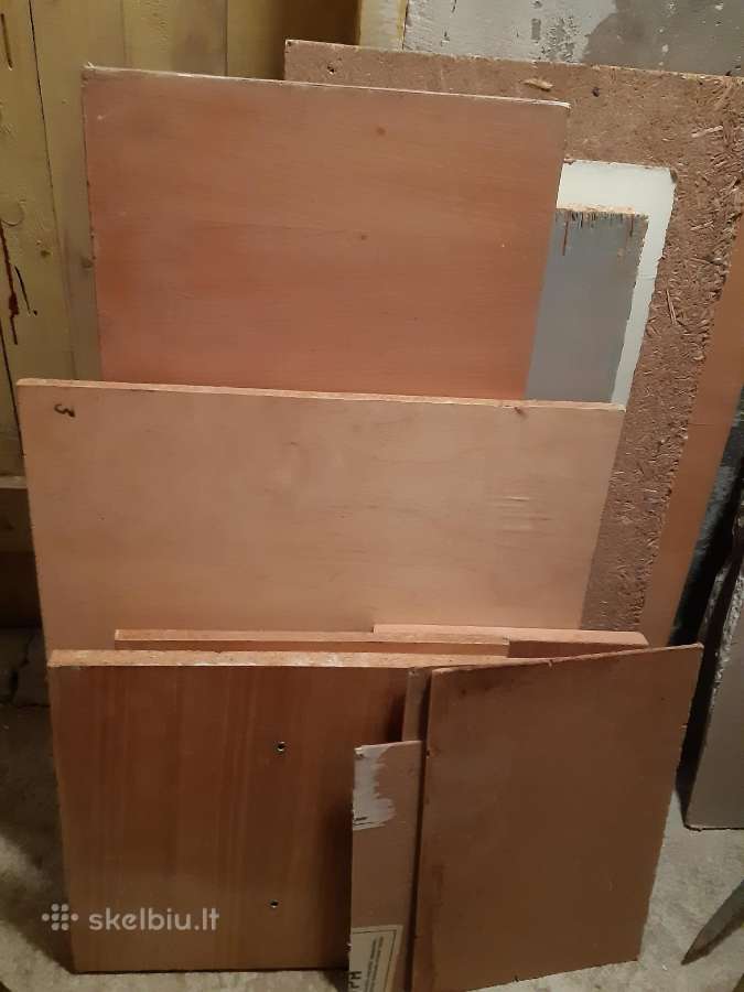 Labai pigiai baldinės plokštės, kartono gabalai
