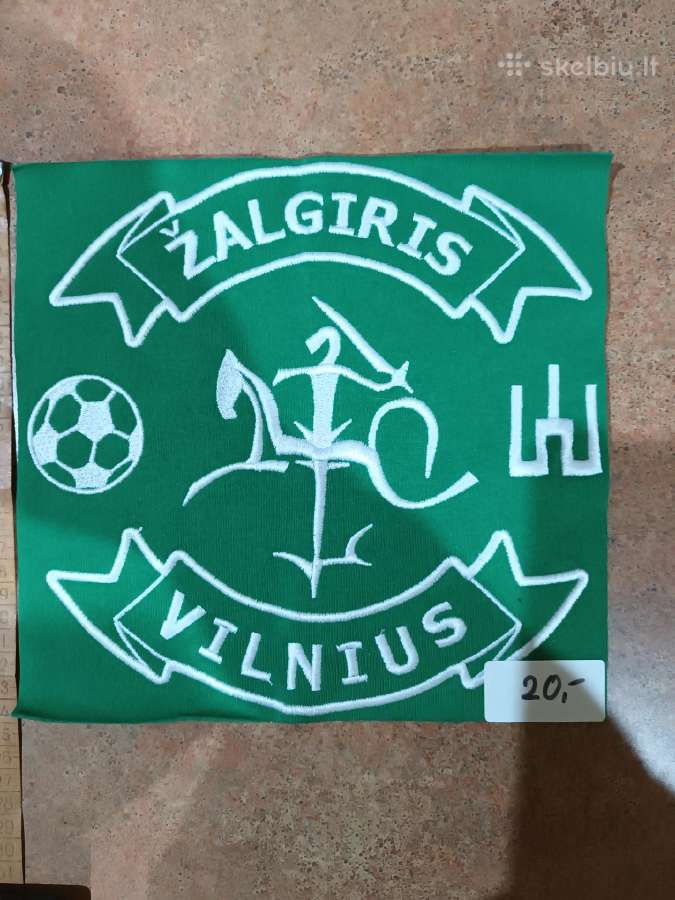 ,Žalgirio, futbolo seni antsiuvai ,emblemos,