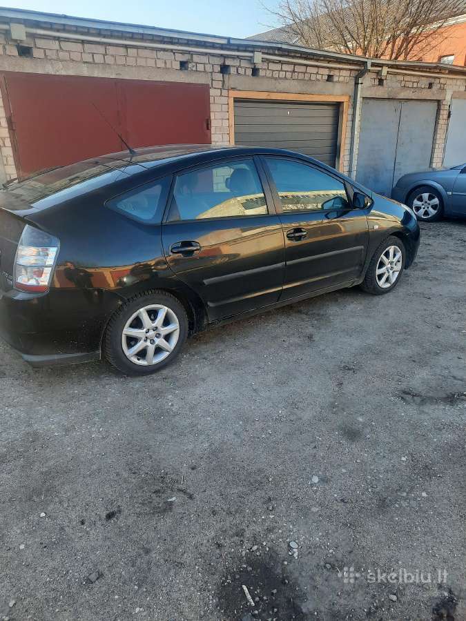Toyota Prijus ,plius nuoma - nuotraukos Nr. 5