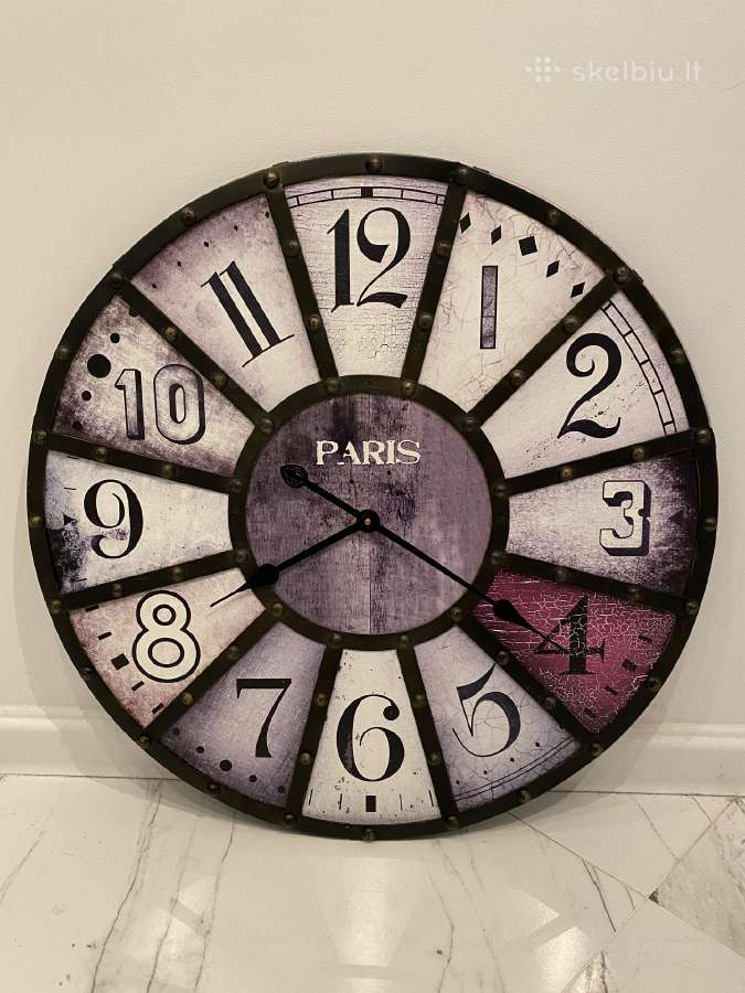 Paris sieninis laikrodis