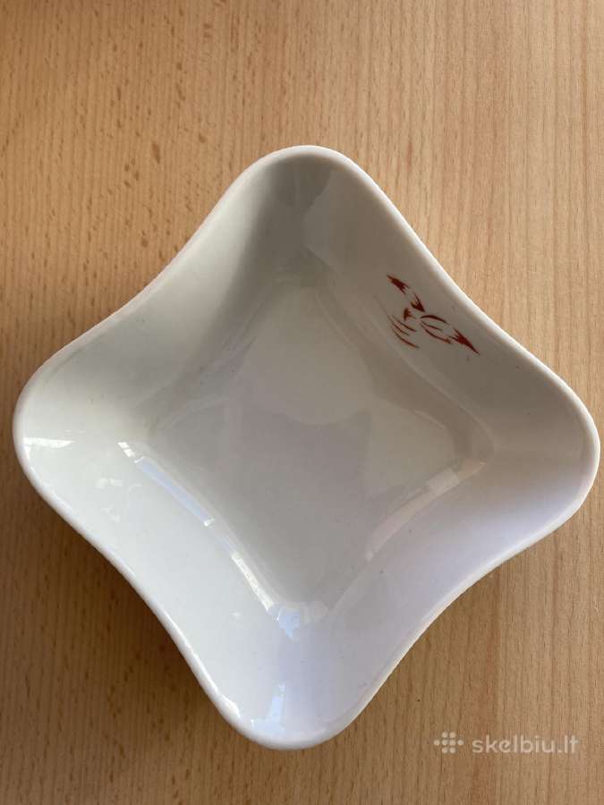 Porcelianine lekstute