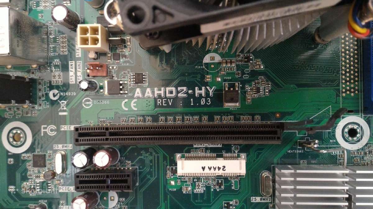 Motininė+cpu+RAM+HDD+maitinimo blokas - nuotraukos Nr. 4
