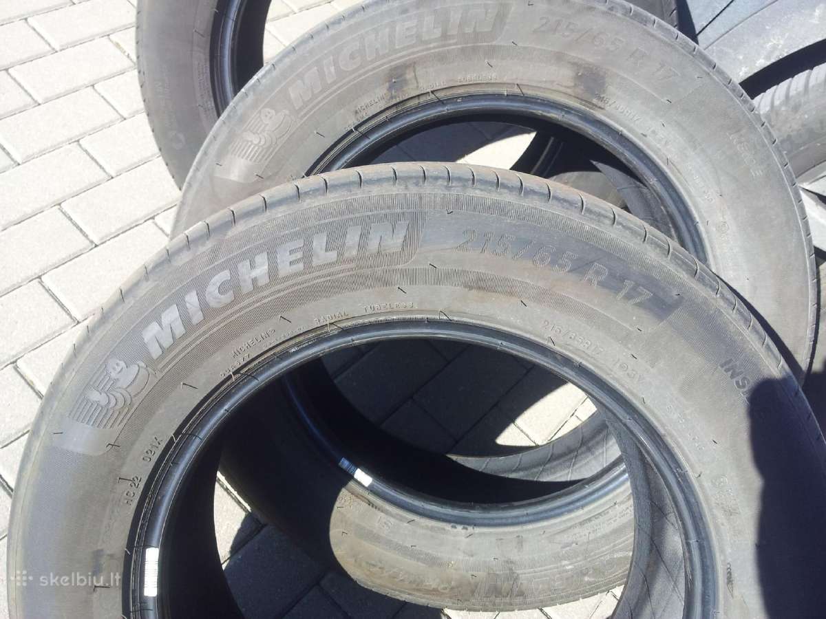 Vasarines Michelin 215/65 R17 padangos70 eur/vnt