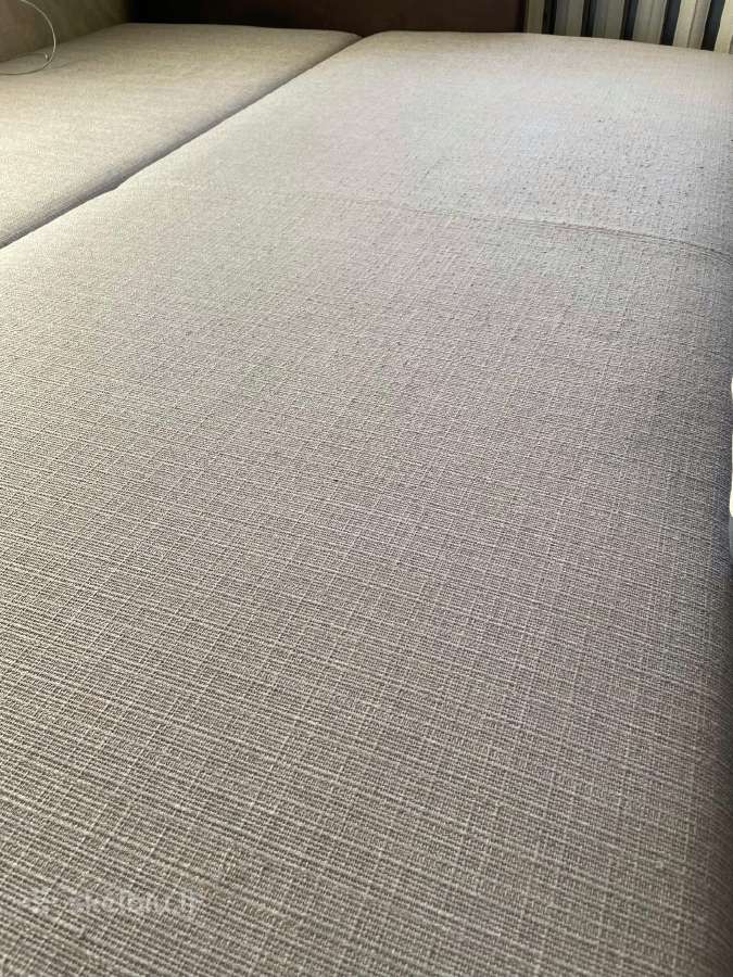 Šviesiai ruda kreminė sofa dvigulė - nuotraukos Nr. 10