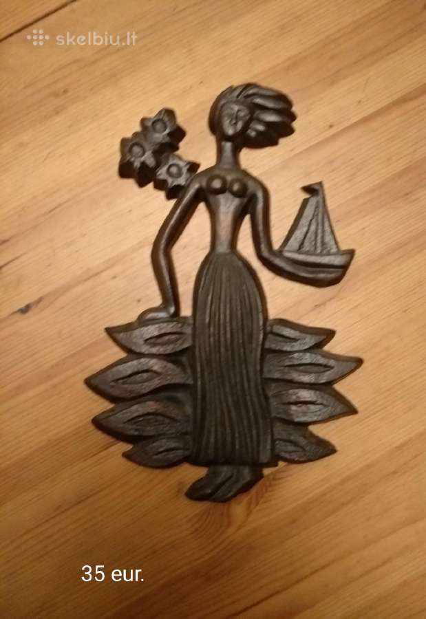 Metalinė mergina