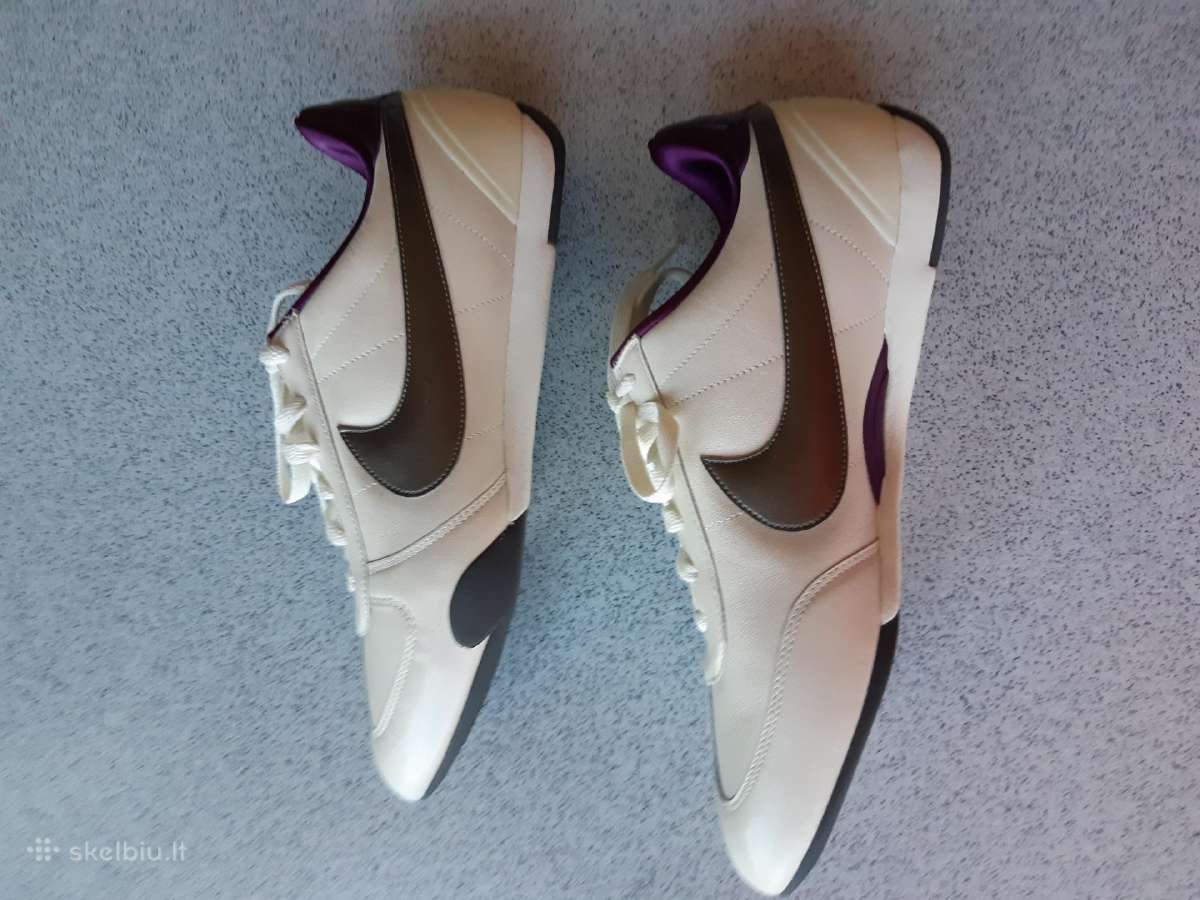Nike kedukai - nuotraukos Nr. 12