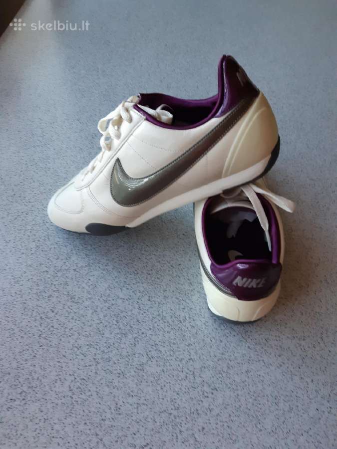 Nike kedukai - nuotraukos Nr. 14