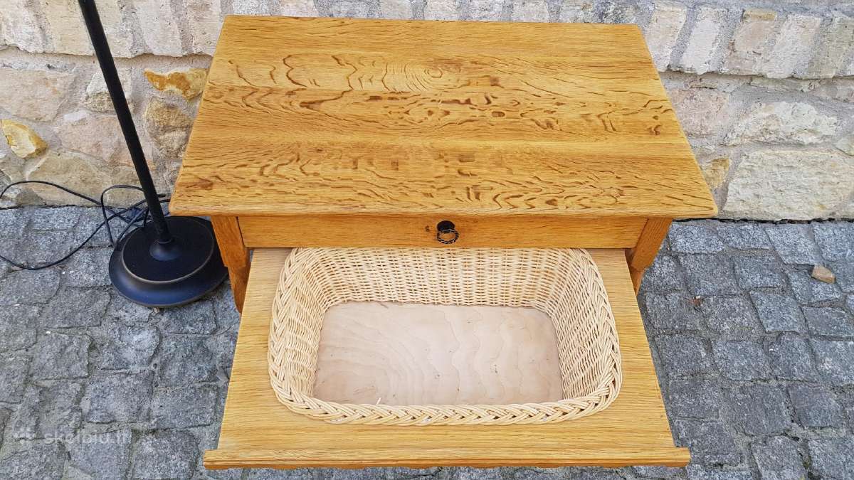 Vintažinis mid century kėnio masyvo staliukas - nuotraukos Nr. 6