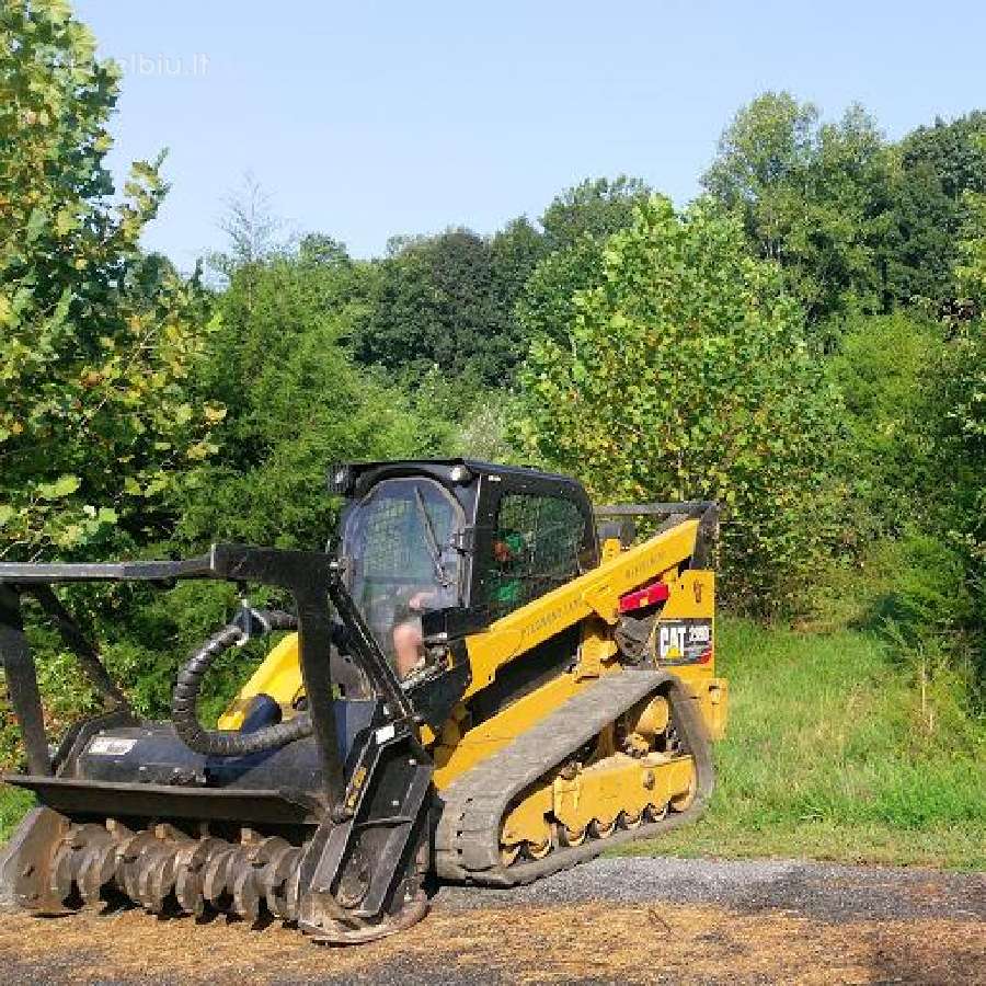 Bobcat Nuoma Vikšrinio Mini krautuvo nuoma. Skylės - nuotraukos Nr. 5