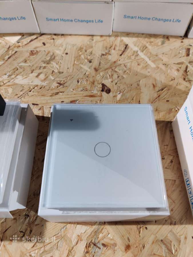 Išmanūs WiFi liečiami jungtukai