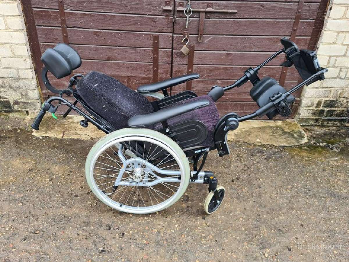 Multifunkcinis vežimėlis Invacare rea Azalea - nuotraukos Nr. 2