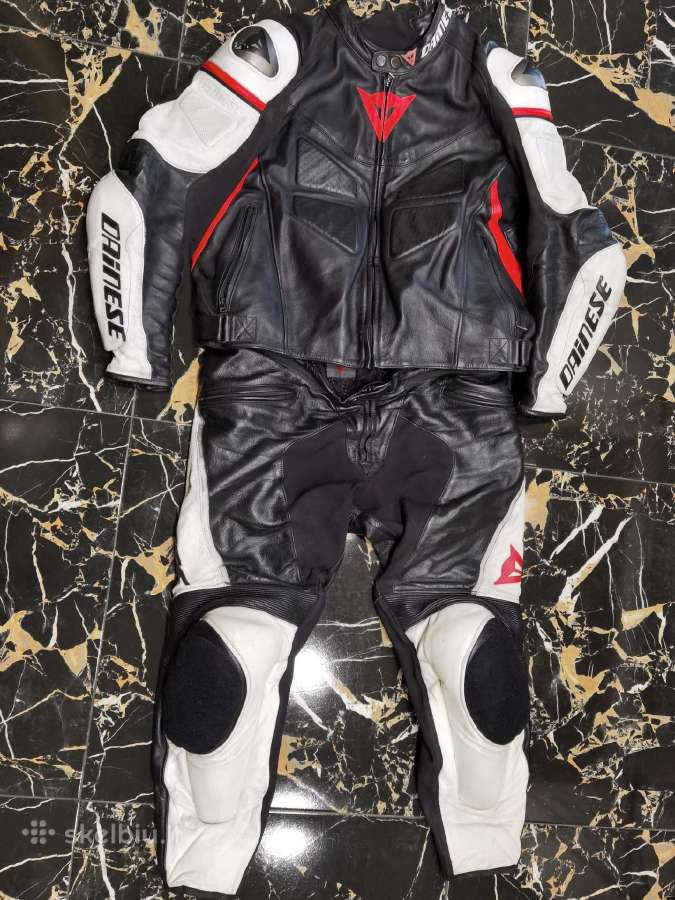 Parduodu moto aprangas batus šalmus pirštines - nuotraukos Nr. 11