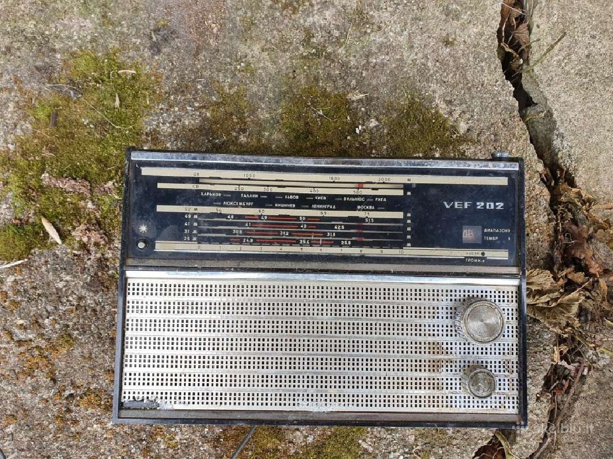 Senovinis radijo imtuvas Vef 202