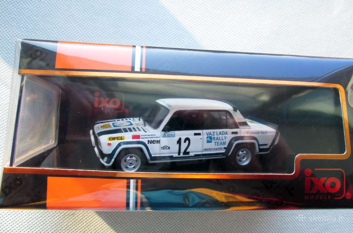 Lada 2105 Vfts #12 Brundza- Girdauskas Ixo 1983 - nuotraukos Nr. 3