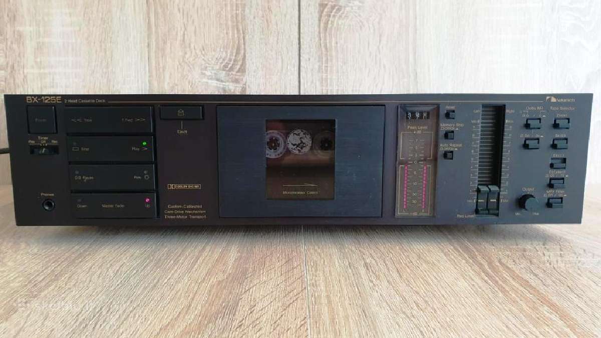 Nakamichi Bx-125e kasetinė deka, Made in Japan