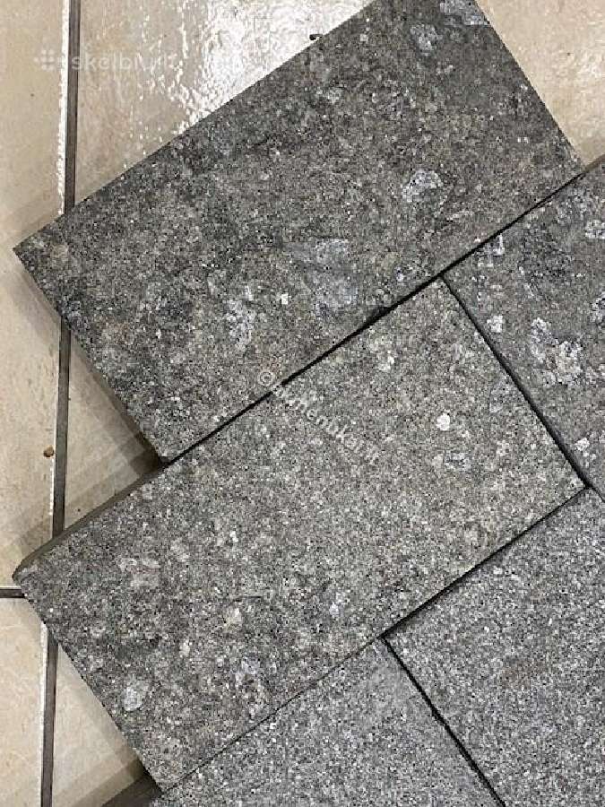Trinkelės 10x20cm, granitas