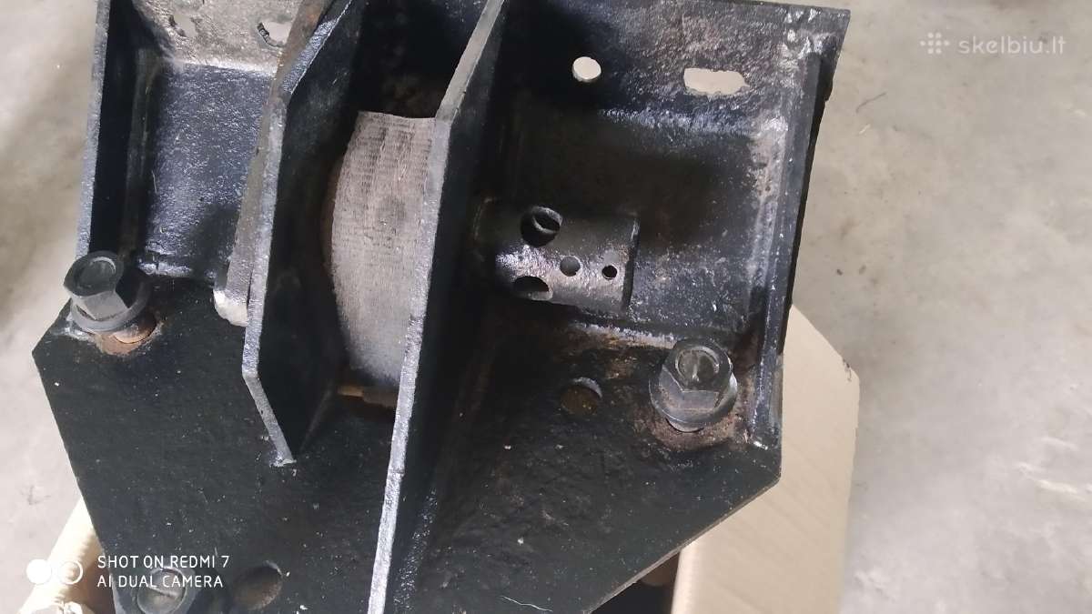 Mechaninės pavarų dėžės kulisė, atsarginio rato pa - nuotraukos Nr. 3