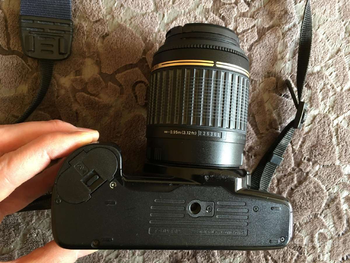 Kamera Canon EOS 1000f N su objektyvais - nuotraukos Nr. 4
