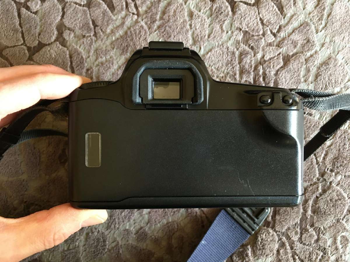 Kamera Canon EOS 1000f N su objektyvais - nuotraukos Nr. 6
