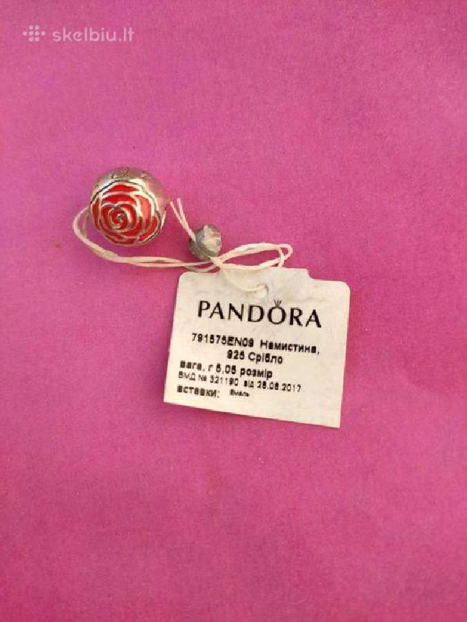 Pandora New Rose charm