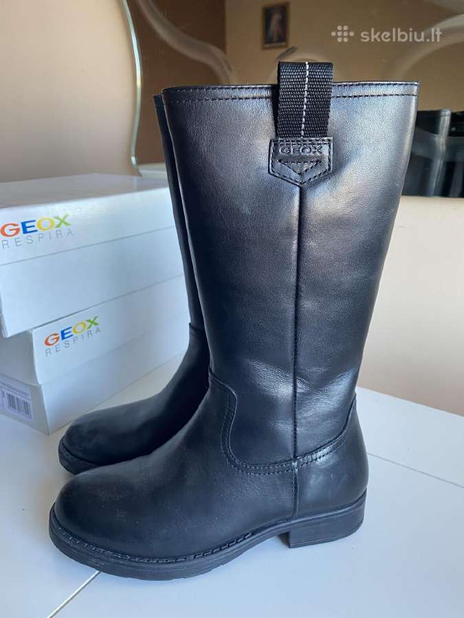 Ilgaauliai batai Geox